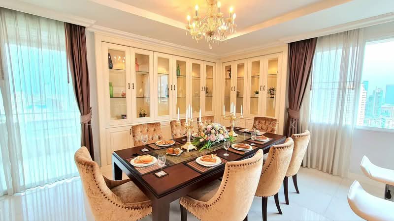 Piyathip Place, Bangkok, 24 Soi Prommitr, Khlong Tan Nua, Watthana, Bangkok, 4 Bedrooms, 375 sqm, Condo For Rent, by Hathaichanok Saenset, 500272861 - DDproperty.com