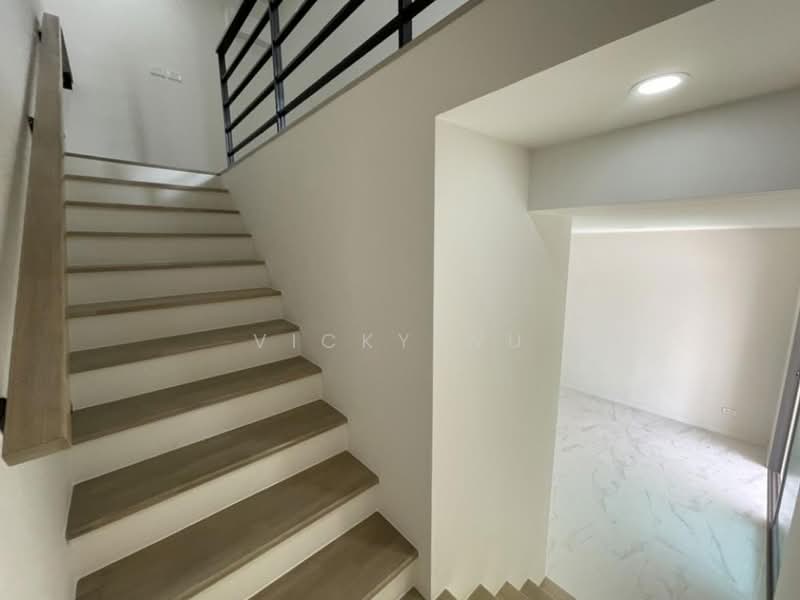 Altitude Kraf Bangna : อัลติจูด คราฟ บางนา, สมุทรปราการ, 159 หมู่ 12 ถนน เลียบคลองหลวงแพ่ง, บางแก้ว, บางพลี, สมุทรปราการ, 168 ตร.ม., ทาวน์เฮ้าส์ ขาย, โดย Vicky Wu, 500272880 - DDproperty.com