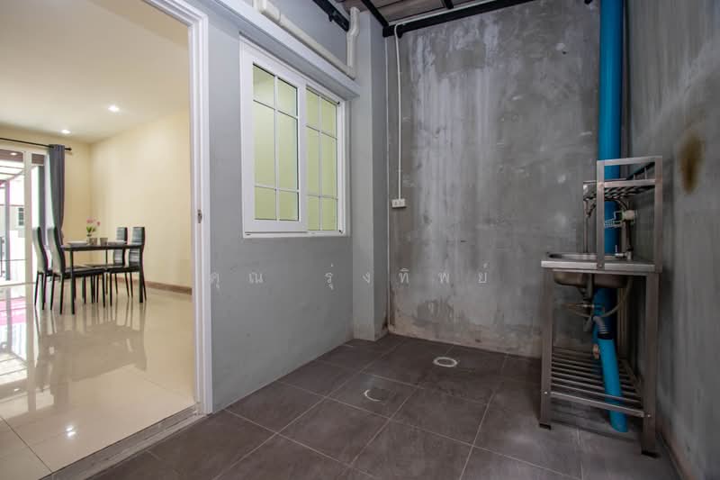 Modern 4 Bedroom Family Home for Sale in Muang, Chiang Mai, San Phi Sua, Muang Chiang Mai, Chiang Mai, 4 Bedrooms, 117 sqm, Townhouse For Sale, by คุณ รุ่งทิพย์, 500272889 - DDproperty.com