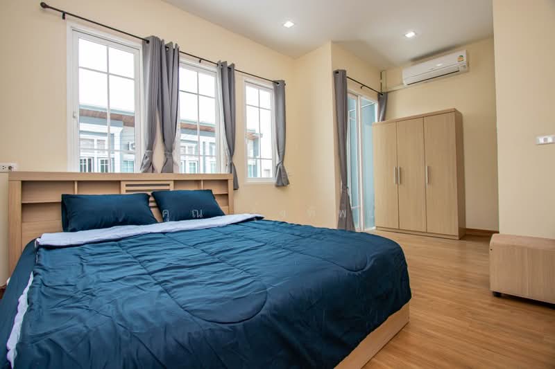 Modern 4 Bedroom Family Home for Sale in Muang, Chiang Mai, San Phi Sua, Muang Chiang Mai, Chiang Mai, 4 Bedrooms, 117 sqm, Townhouse For Sale, by คุณ รุ่งทิพย์, 500272889 - DDproperty.com