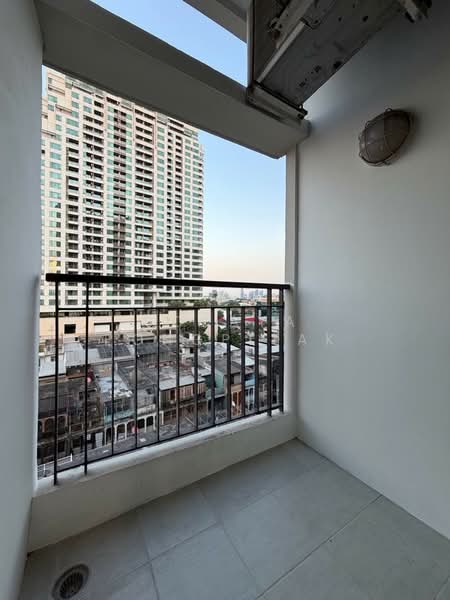 Aspire Rama 4, Bangkok, Rama 4 Road, Phra Kanong, Khlong Toei, Bangkok, 1 Bedroom, 37 sqm, Condo For Sale, by Soraya Pongpitak, 500272895 - DDproperty.com