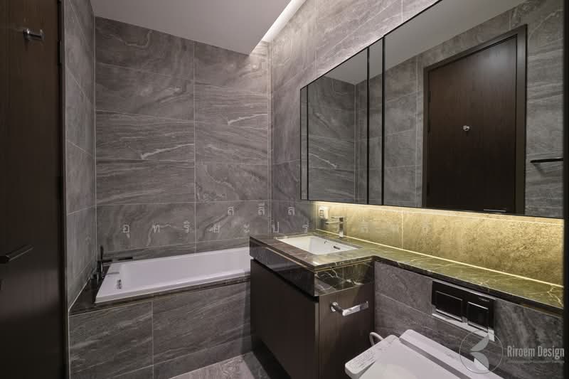 The Esse Sukhumvit 36, Bangkok, Soi Sukhumvit 36, Sukhumvit Road, Phra Kanong, Khlong Toei, Bangkok, 1 Bedroom, 38 sqm, Condo For Rent, by Saleela Utariyaprasit, 500272903 - DDproperty.com