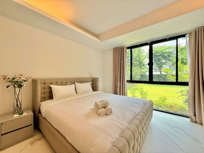 Detached House, Bangkok, Sukhumvit 71, Phra Kanong Nua, Watthana, Bangkok, 4 Bedrooms, 670 sqm, Villa For Rent, by Bangkok Residential, 500272912 - DDproperty.com