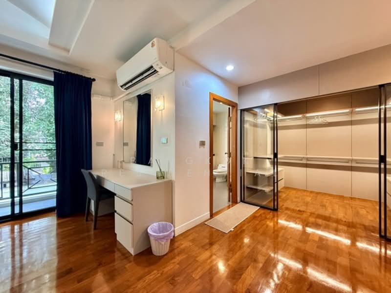 Detached House, Bangkok, Sukhumvit 71, Phra Kanong Nua, Watthana, Bangkok, 4 Bedrooms, 670 sqm, Villa For Rent, by Bangkok Residential, 500272912 - DDproperty.com