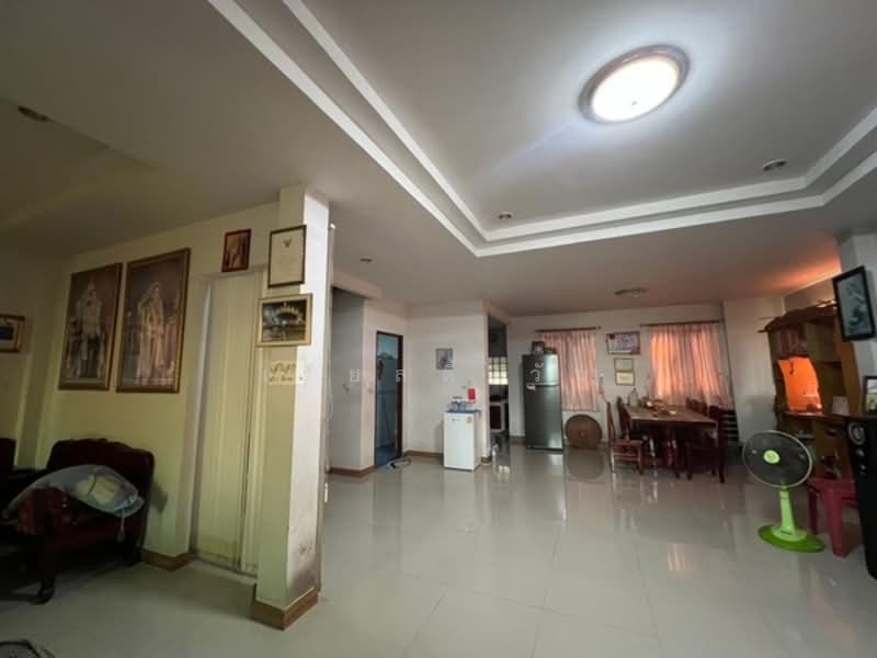 บ้านเดี่ยวฟังก์ชันครบที่สุดใน "คู้บอน 31 แยก 4" หลังเดียวเท่านั้น! ), กรุงเทพ, คันนายาว, คันนายาว, กรุงเทพ, 138 ตร.ม., บ้านเดี่ยว ขาย, โดย เรียลตี้ วัน, 500272947 - DDproperty.com