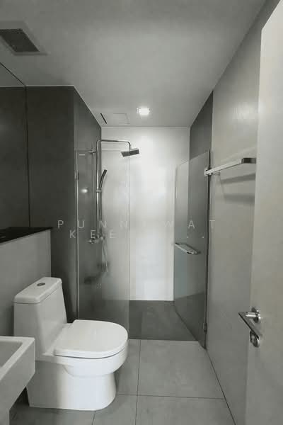 Urbano Absolute Sathon-Taksin, Bangkok, 345 Charoen Nakhon 14/2 Alley, Khlong Ton Sai, Khlong San, Bangkok, 1 Bedroom, 38 sqm, Condo For Rent, by Punnawat Keeratidusitroj, 500272969 - DDproperty.com