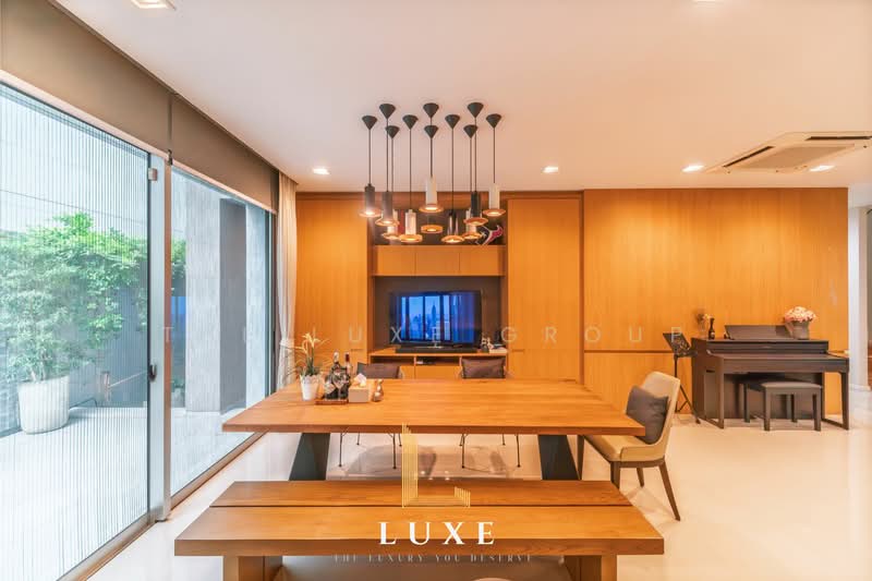 Private Nirvana Residence North-East, Bangkok, Soi Yothin Phatthana 11 Yak 7, Khlong Chan, Bang Kapi, Bangkok, 3 Bedrooms, 430 sqm, Single Detached House For Sale, by The Luxe Group, 500272971 - DDproperty.com