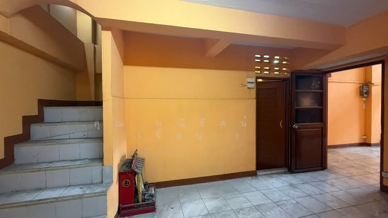 อาคารพาณิชย์ 4 ชั้น ติดถนนติวานนท์ ราคาถูก ใกล้ MRT สถานีสามัคคี, นนทบุรี, ติวานนท์, ท่าทราย, เมืองนนทบุรี, นนทบุรี, 175 ตร.ม., ตึกแถว-อาคารพาณิชย์ ขาย, โดย คุณ มณีรัตน์ ( เจี๊ยบ ), 500272985 - DDproperty.com