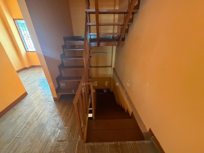 อาคารพาณิชย์ 4 ชั้น ติดถนนติวานนท์ ราคาถูก ใกล้ MRT สถานีสามัคคี, นนทบุรี, ติวานนท์, ท่าทราย, เมืองนนทบุรี, นนทบุรี, 175 ตร.ม., ตึกแถว-อาคารพาณิชย์ ขาย, โดย คุณ มณีรัตน์ ( เจี๊ยบ ), 500272985 - DDproperty.com