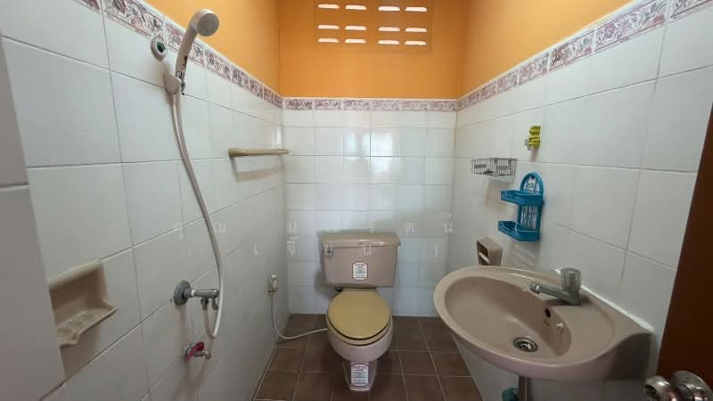 อาคารพาณิชย์ 4 ชั้น ติดถนนติวานนท์ ราคาถูก ใกล้ MRT สถานีสามัคคี, นนทบุรี, ติวานนท์, ท่าทราย, เมืองนนทบุรี, นนทบุรี, 175 ตร.ม., ตึกแถว-อาคารพาณิชย์ ขาย, โดย คุณ มณีรัตน์ ( เจี๊ยบ ), 500272985 - DDproperty.com