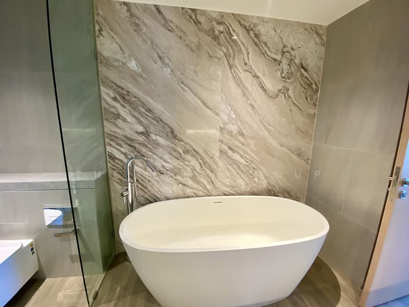 The Lofts Silom, Bangkok, Pramuan Road, Silom, Bang Rak, Bangkok, 2 Bedrooms, 108 sqm, Condo For Rent, by The Luxe Group, 500273006 - DDproperty.com