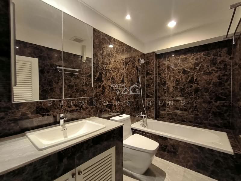 Premier Condominium, Bangkok, Sukhumvit 24 Alley, Khong Tan, Khlong Toei, Bangkok, 3 Bedrooms, 228 sqm, Condo For Rent, by Bulakorn Heng, 500273010 - DDproperty.com