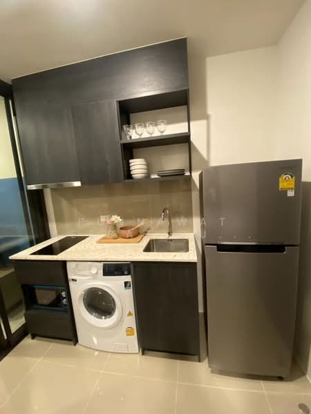 XT Huaikhwang, Bangkok, 244 Ratchadaphisek Road, Huai Khwang, Huai Khwang, Bangkok, 1 Bedroom, 30 sqm, Condo For Rent, by Punnawat Keeratidusitroj, 500273012 - DDproperty.com