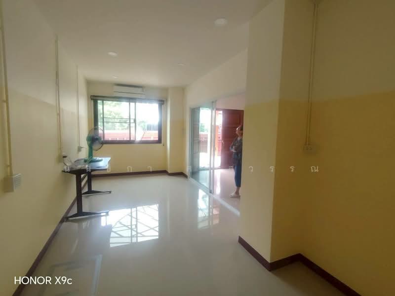 หมู่บ้านดรีมวิลเลจ สวนผัก32, Nonthaburi, Mahasawat, Bang Kruai, Nonthaburi, 3 Bedrooms, 140 sqm, Townhouse For Sale, by นันธิกา ศรีสุวรรณ, 500273030 - DDproperty.com