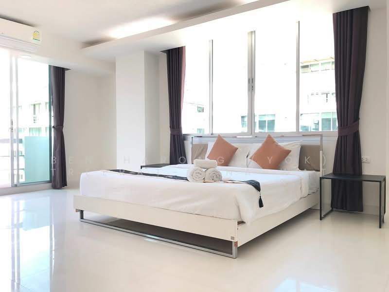 The Waterford Sukhumvit 50, Bangkok, 890 Soi Sukhumvit 50, Phra Kanong, Khlong Toei, Bangkok, 2 Bedrooms, 120 sqm, Condo For Rent, by Bencharong (Yok) Treerat-a-na-wat, 500273041 - DDproperty.com