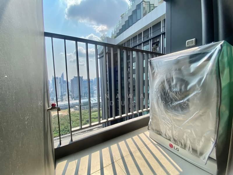 Life Asoke-Rama 9, Bangkok, 626 Asoke-Dindaeng Road, Makkasan, Ratchathewi, Bangkok, 1 Bedroom, 28 sqm, Condo For Rent, by Najawa Salae, 500273046 - DDproperty.com