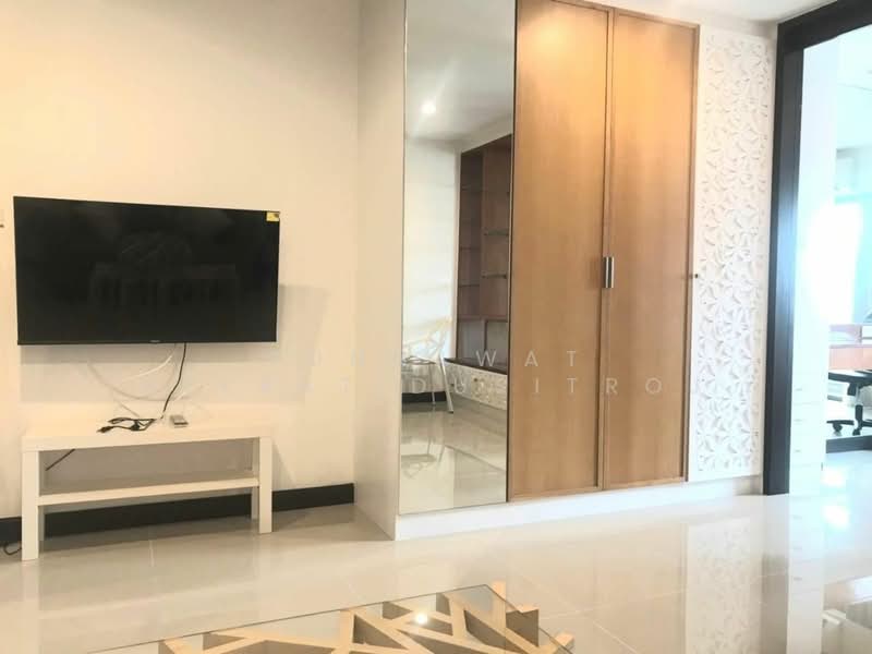 Aree Place Sukhumvit 26 : อารีย์ เพลส สุขุมวิท 26, กรุงเทพ, คลองตัน, คลองเตย, กรุงเทพ, 42 ตร.ม., คอนโด ให้เช่า, โดย Punnawat Keeratidusitroj, 500273096 - DDproperty.com