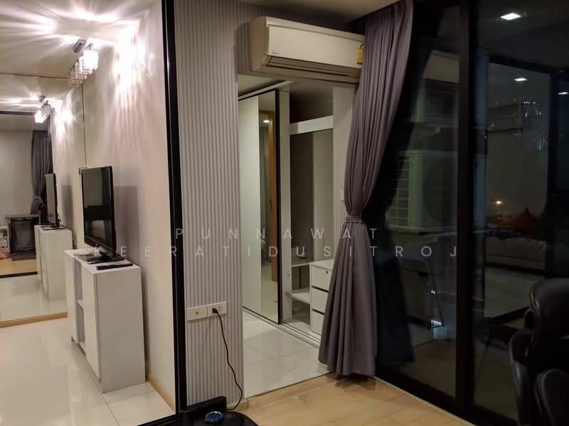Socio Ruamrudee, Bangkok, Soi Ruamruedee 2, Lumphini, Pathum Wan, Bangkok, 1 Bedroom, 37 sqm, Condo For Rent, by Punnawat Keeratidusitroj, 500273111 - DDproperty.com