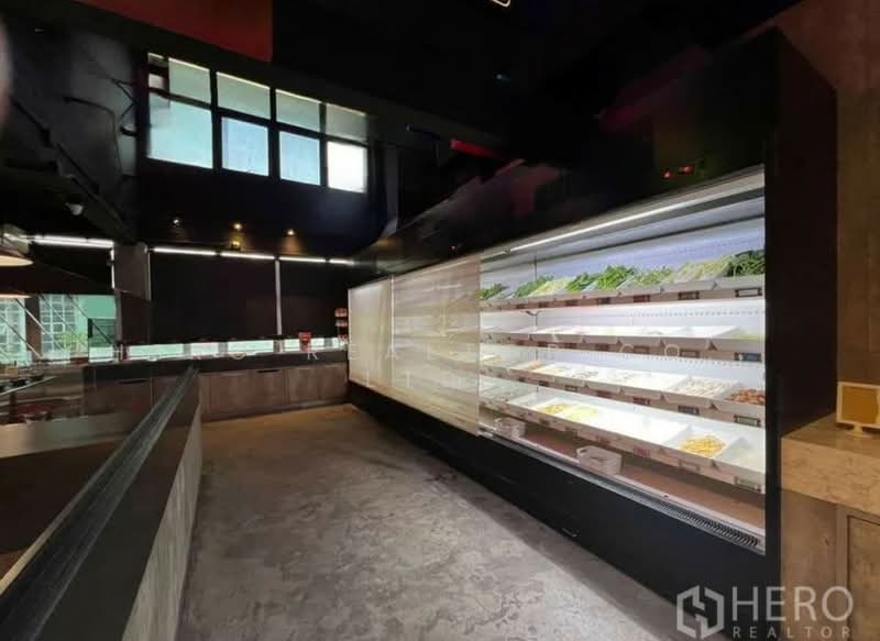 For Sale Shophouse 1400 sqm in Khlong Tan Nuea, Watthana, Bangkok BTS Ekkamai BRE23977, กรุงเทพ, คลองตันเหนือ, วัฒนา, กรุงเทพ, 1,400 ตร.ม., ตึกแถว-อาคารพาณิชย์ ขาย, โดย Hero Realtor Co., Ltd., 500273117 - DDproperty.com