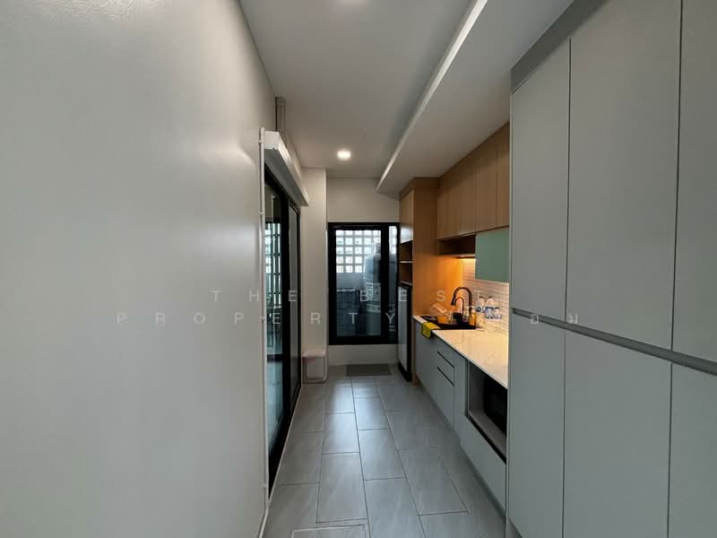 หมู่บ้านเดอะฟอร์จูน สุวรรณภูมิ2, Bangkok, Thab Yao, Lat Krabang, Bangkok, 4 Bedrooms, 120 sqm, Townhouse For Sale, by The Best Property  บอม, 500273120 - DDproperty.com