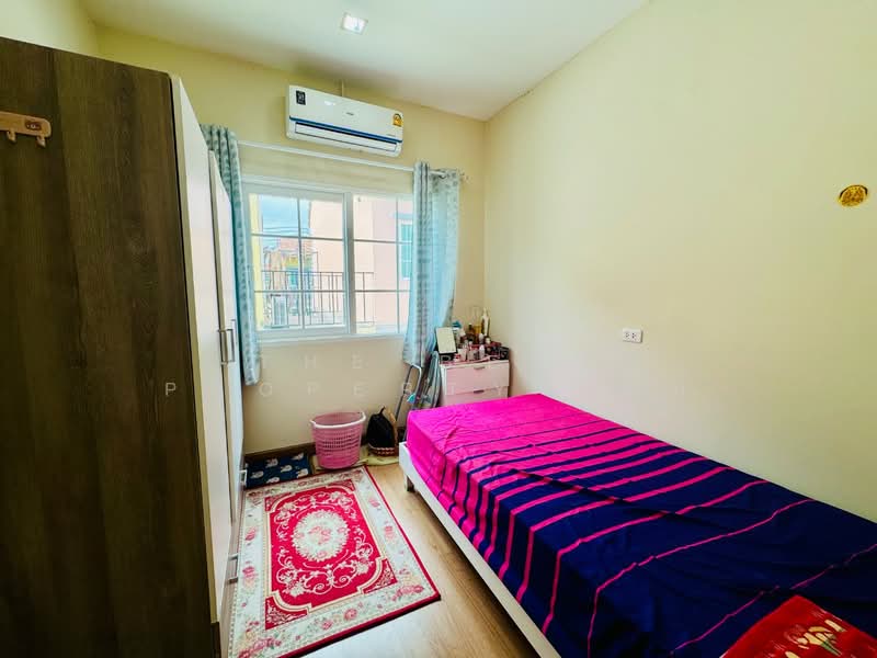 Golden Town Sriracha-Assumption, Chon Buri (Pattaya), Kaokilo, Surasak, Si Racha, Chon Buri (Pattaya), 4 Bedrooms, 156 sqm, Townhouse For Sale, by The Best Property แนน, 500273124 - DDproperty.com