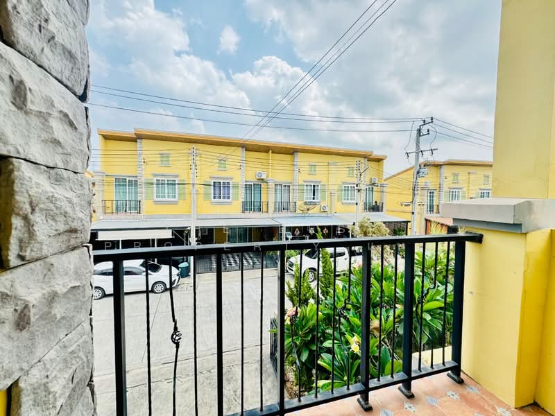 Golden Town Sriracha-Assumption, Chon Buri (Pattaya), Kaokilo, Surasak, Si Racha, Chon Buri (Pattaya), 4 Bedrooms, 156 sqm, Townhouse For Sale, by The Best Property แนน, 500273124 - DDproperty.com