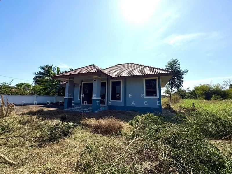 บ้านเดี่ยวพร้อมที่ดินหนองกระโดน นครสวรรค์, Nakhon Sawan, Nong Kradon, Muang Nakhon Sawan, Nakhon Sawan, 3 Bedrooms, 100 sqm, Single Detached House For Sale, by The Best Property Agent ต้นอ้อ, 500273129 - DDproperty.com