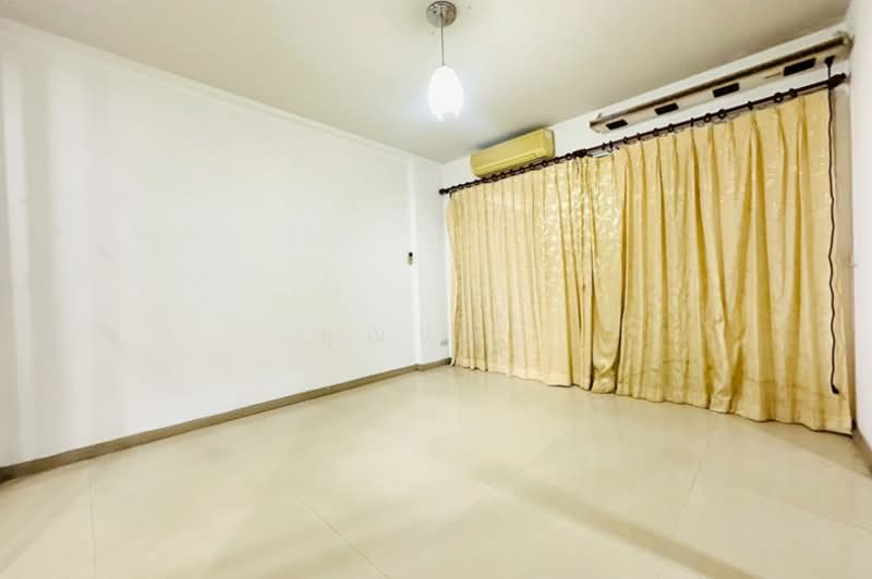 Supalai Ville Ekkamai-Ramindra, Bangkok, Ram Inthra Rd., Tha Rang, Bang Khen, Bangkok, 3 Bedrooms, 252 sqm, Single Detached House For Sale, by คุณปอย, 500273138 - DDproperty.com