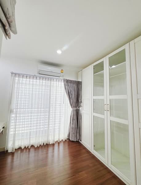 Leon Sukhumvit 62, Bangkok, Soi Sampopnaruemit, Bang Chak, Phra Khanong, Bangkok, 3 Bedrooms, 200 sqm, Townhouse For Rent, by The Luxe Group, 500273169 - DDproperty.com