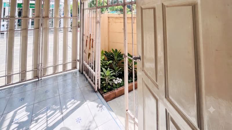 Parinyaluck Light Samakkee, Nonthaburi, Tha-Sai, Muang Nonthaburi, Nonthaburi, 3 Bedrooms, 170 sqm, Townhouse For Sale, by Laphasrada Suebthai, 500273172 - DDproperty.com