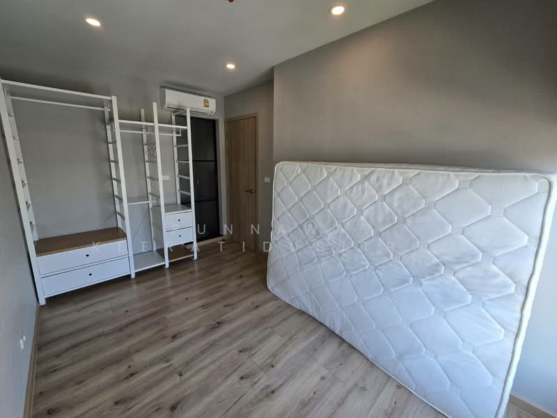 Brix Charan 64, Bangkok, 696 Charan Sanit Wong Road, Bang Yi Khan, Bang Phlat, Bangkok, 2 Bedrooms, 43 sqm, Condo For Rent, by Punnawat Keeratidusitroj, 500273194 - DDproperty.com