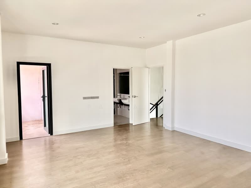 Supalai Essence Angsila, Chon Buri (Pattaya), Ang Sila, Muang Chon Buri, Chon Buri (Pattaya), 5 Bedrooms, 380 sqm, Single Detached House For Sale, by Paula ., 500273202 - DDproperty.com