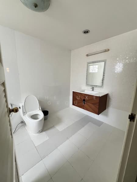 Single House at Sukhumvit 36, กรุงเทพ, คลองเตย, คลองเตย, กรุงเทพ, 1,000 ตร.ม., บ้านเดี่ยว ให้เช่า, โดย The Luxe Group, 500273212 - DDproperty.com