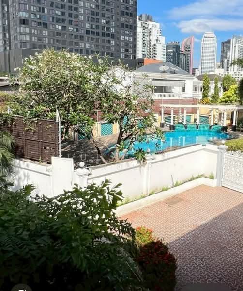 Single House at Sukhumvit 36, กรุงเทพ, คลองเตย, คลองเตย, กรุงเทพ, 1,000 ตร.ม., บ้านเดี่ยว ให้เช่า, โดย The Luxe Group, 500273212 - DDproperty.com