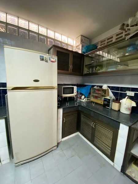 Waratorn Ville, Bangkok, Soi Rerktrilak, Suan Luang, Suan Luang, Bangkok, 4 Bedrooms, 180 sqm, Townhouse For Rent, by Sunitra Sachdev, 500273232 - DDproperty.com