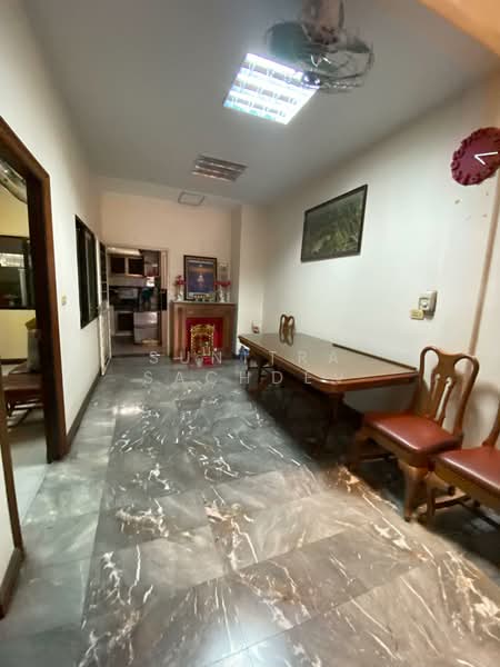 Waratorn Ville : หมู่บ้านวราธรวิลล์, กรุงเทพ, ซอย ฤกษ์ตรีลักษณ์, สวนหลวง, สวนหลวง, กรุงเทพ, 180 ตร.ม., ทาวน์เฮ้าส์ ให้เช่า, โดย Sunitra Sachdev, 500273232 - DDproperty.com