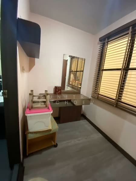 Waratorn Ville, Bangkok, Soi Rerktrilak, Suan Luang, Suan Luang, Bangkok, 4 Bedrooms, 180 sqm, Townhouse For Rent, by Sunitra Sachdev, 500273232 - DDproperty.com