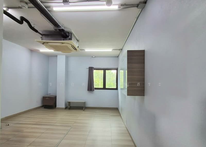 อาคารสำนักงาน 5 ชั้น พร้อมดาดฟ้า (สร้างเอง) ถนนคู้บอน, กรุงเทพ, คู้บอน, บางชัน, คลองสามวา, กรุงเทพ, 1,170 ตร.ม., สำนักงาน ขาย, โดย กรกฤตย์ บุญสระ, 500273257 - DDproperty.com