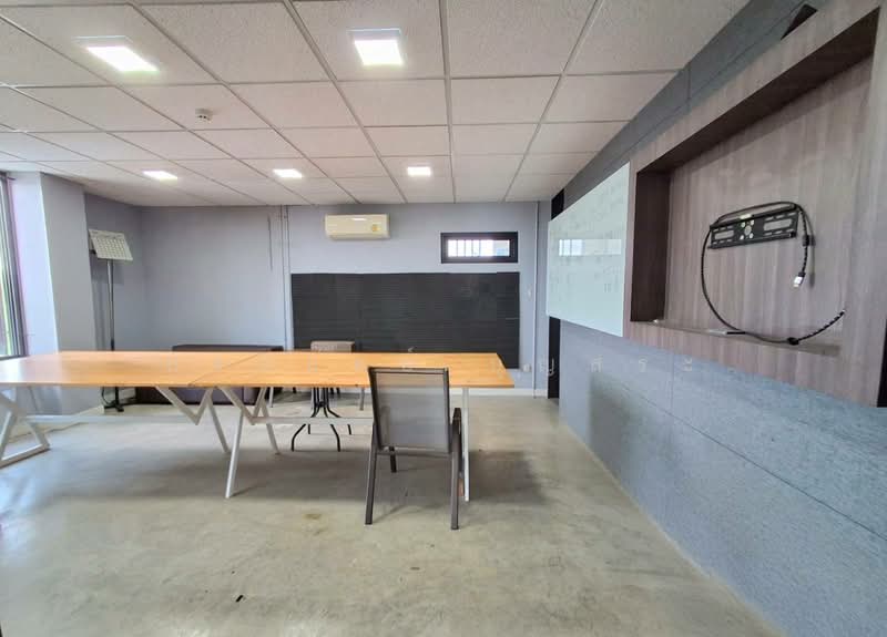 อาคารสำนักงาน 5 ชั้น พร้อมดาดฟ้า (สร้างเอง) ถนนคู้บอน, กรุงเทพ, คู้บอน, บางชัน, คลองสามวา, กรุงเทพ, 1,170 ตร.ม., สำนักงาน ขาย, โดย กรกฤตย์ บุญสระ, 500273257 - DDproperty.com