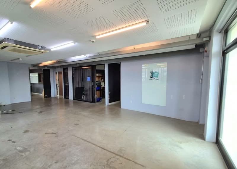 อาคารสำนักงาน 5 ชั้น พร้อมดาดฟ้า (สร้างเอง) ถนนคู้บอน, กรุงเทพ, คู้บอน, บางชัน, คลองสามวา, กรุงเทพ, 1,170 ตร.ม., สำนักงาน ขาย, โดย กรกฤตย์ บุญสระ, 500273257 - DDproperty.com