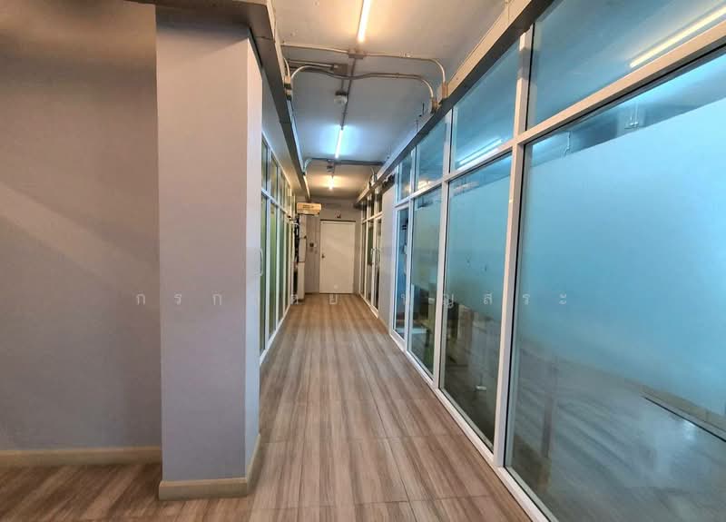 อาคารสำนักงาน 5 ชั้น พร้อมดาดฟ้า (สร้างเอง) ถนนคู้บอน, Bangkok, คู้บอน, Bang Chun, Khlong Sam Wa, Bangkok, , 1,170 sqm, Office Space For Sale, by กรกฤตย์ บุญสระ, 500273257 - DDproperty.com