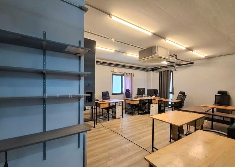 อาคารสำนักงาน 5 ชั้น พร้อมดาดฟ้า (สร้างเอง) ถนนคู้บอน, Bangkok, คู้บอน, Bang Chun, Khlong Sam Wa, Bangkok, , 1,170 sqm, Office Space For Sale, by กรกฤตย์ บุญสระ, 500273257 - DDproperty.com