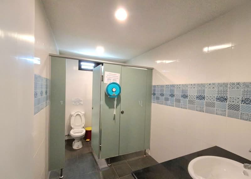 อาคารสำนักงาน 5 ชั้น พร้อมดาดฟ้า (สร้างเอง) ถนนคู้บอน, Bangkok, คู้บอน, Bang Chun, Khlong Sam Wa, Bangkok, , 1,170 sqm, Office Space For Sale, by กรกฤตย์ บุญสระ, 500273257 - DDproperty.com