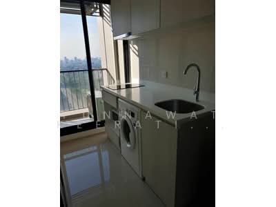 For Rent - Life Asoke, Bangkok