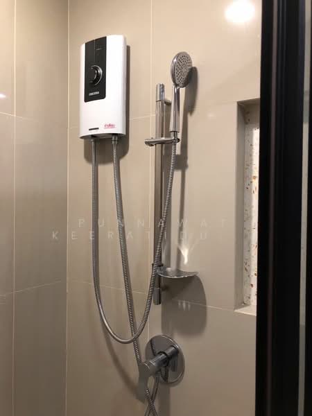 XT Huaikhwang, Bangkok, 244 Ratchadaphisek Road, Huai Khwang, Huai Khwang, Bangkok, 1 Bedroom, 30 sqm, Condo For Rent, by Punnawat Keeratidusitroj, 500273302 - DDproperty.com