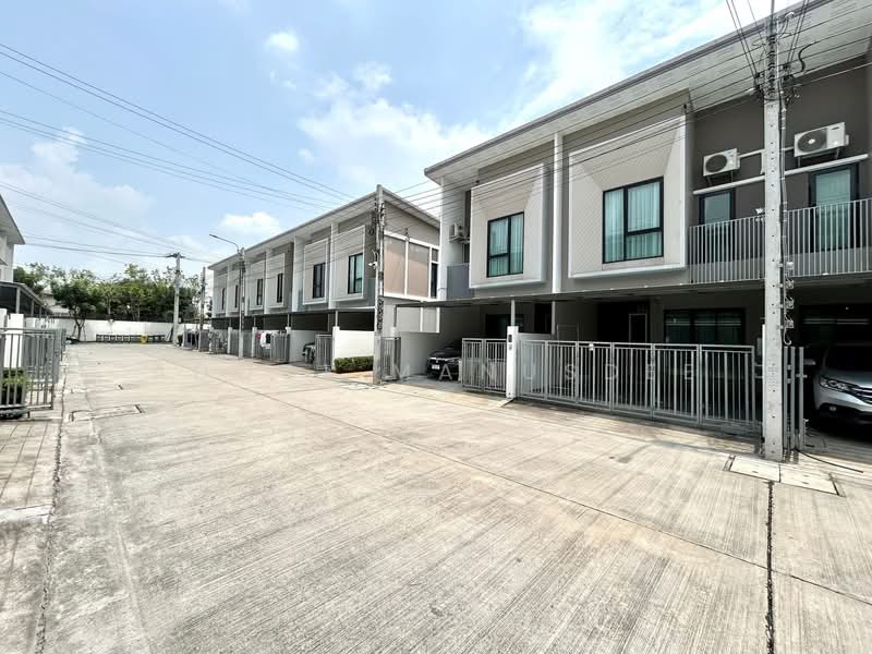Timehome 62, Bangkok, Dok Mai, Prawet, Bangkok, 3 Bedrooms, 120 sqm, Townhouse For Sale, by Adool Manusdee, 500273311 - DDproperty.com