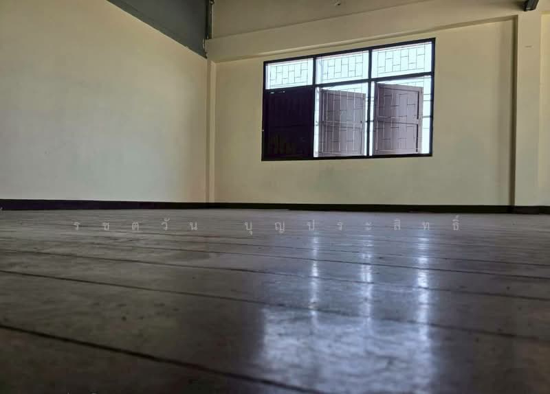 ขายอาคารพาณิชย์ 3 ชั้น ตลิ่งชัน กรุงเทพ, Bangkok, Taling Chan, Taling Chan, Bangkok, , 570 sqm, Shophouse For Sale, by รชตวัน บุญประสิทธิ์, 500273323 - DDproperty.com
