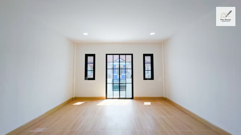 Moobaan K.C. Ramintra 7, Bangkok, Sam Wa Tawan Tok, Khlong Sam Wa, Bangkok, 2 Bedrooms, 16 sqm, Townhouse For Sale, by เพ็ญศิริ ตุ้มเทียน, 500273340 - DDproperty.com