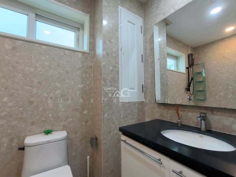 Wattana Suite : วัฒนา สวีท, กรุงเทพ, ซอยสุขุมวิท 15, คลองเตยเหนือ, วัฒนา, กรุงเทพ, 267 ตร.ม., คอนโด ให้เช่า, โดย Bulakorn Heng, 500273362 - DDproperty.com