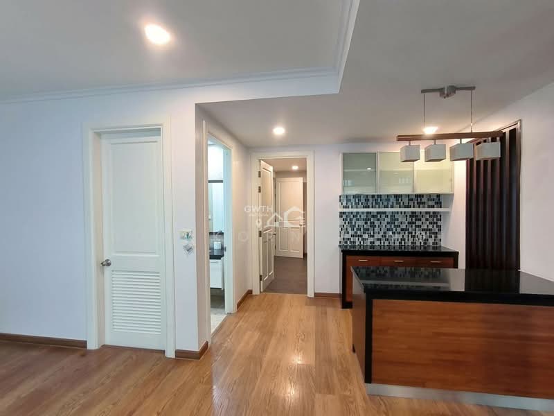 Wattana Suite, Bangkok, Soi Sukhumvit 15, Khlongtoei Nua, Watthana, Bangkok, 3 Bedrooms, 267 sqm, Condo For Rent, by Bulakorn Heng, 500273362 - DDproperty.com